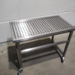 Table mobile en inox avec bac collecteur